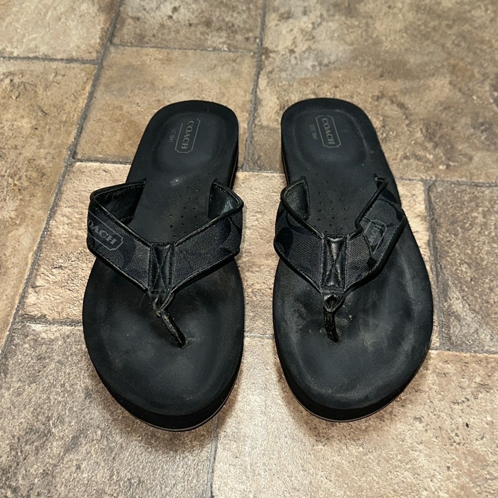 Coach Size  8